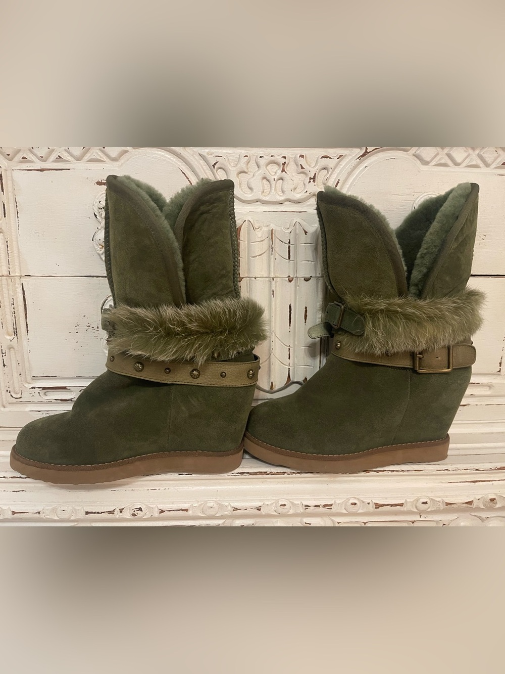 Women's Australia Luxe Collective Olive Rabbit Fur Suede Wedge Booties